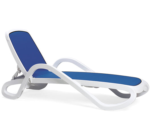 Sonnenliege weiß-blau Kunststoff, Liege mit Lehne weiß stapelbar