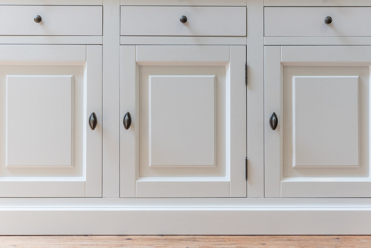 Klassische Anrichte grau, Sideboard grau im Landhausstil, Breite 126 cm