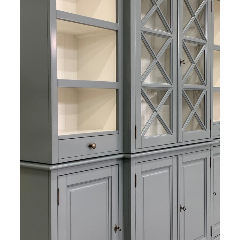 Geschirrschrank grau, Buffetschrank grau, Vitrine grau, Landhaus Küchenschrank grau, Breite 220 cm