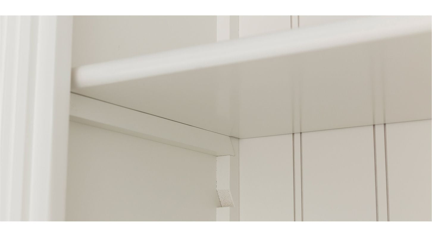 Bücherschrank weiß Landhausstil, Bücherschrank klassisch mit Beleuchtung, Breite 218 cm