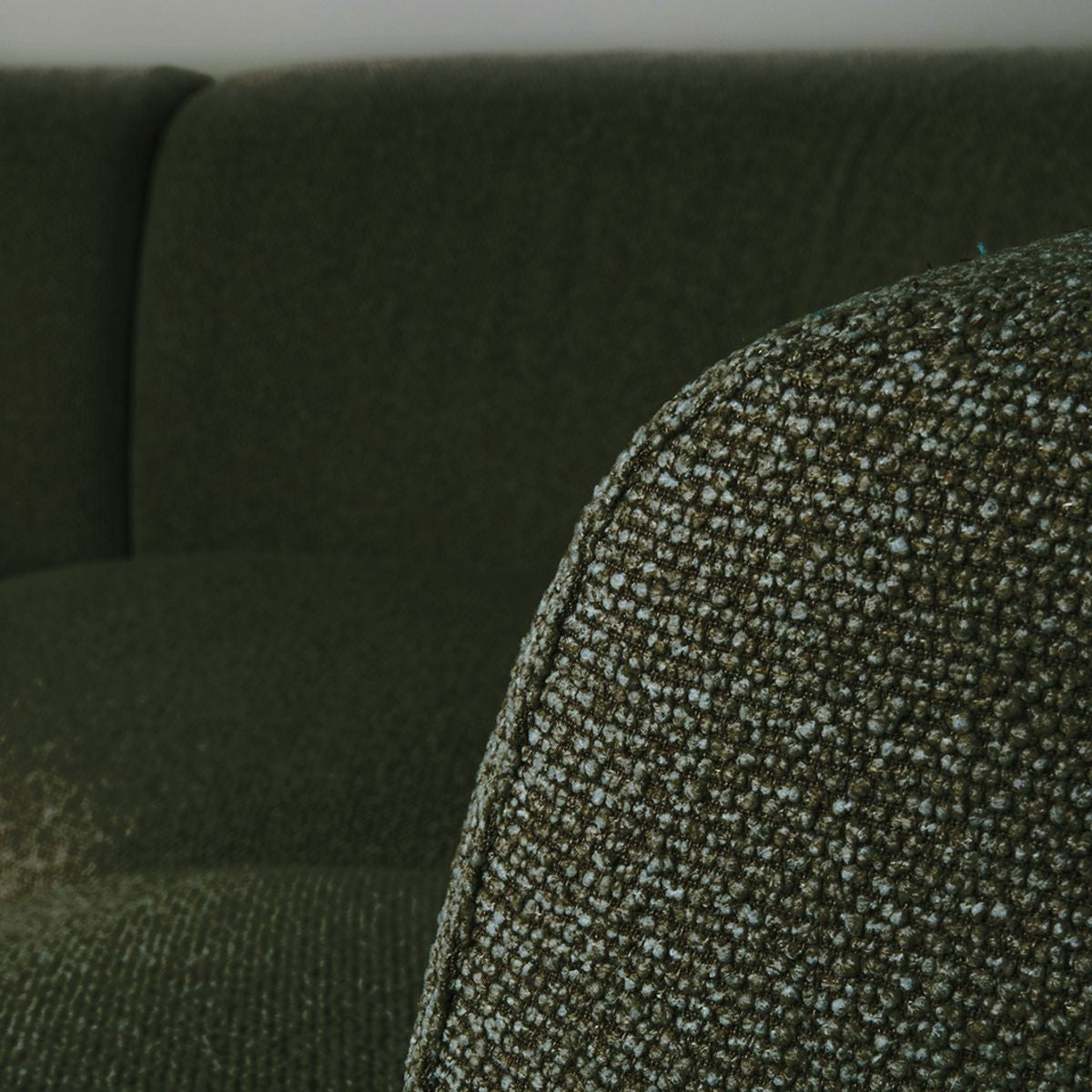 Sofa halbrund dunkel-grün, Sofa grün modern, Lounge-Sofa halbrund grün, Breite 350 cm