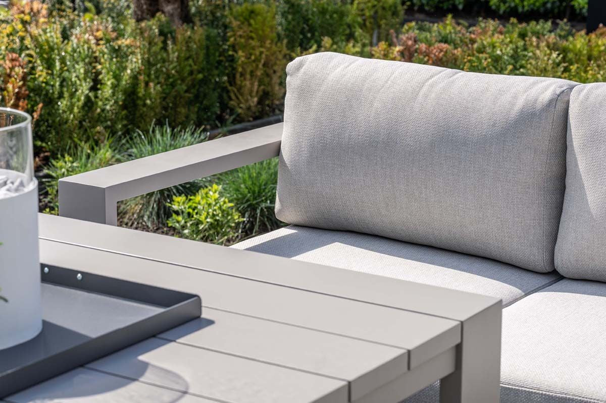 Loungesofa taupe 4-teilig, Gartenecksofa taupe, Eck-Gartensofa grau, Maße 230x230 cm
