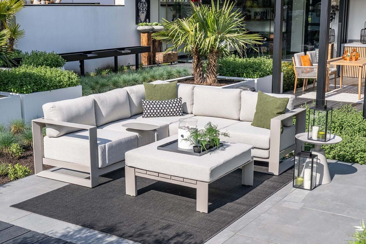 Loungesofa taupe 4-teilig, Gartenecksofa taupe, Eck-Gartensofa grau, Maße 230x230 cm