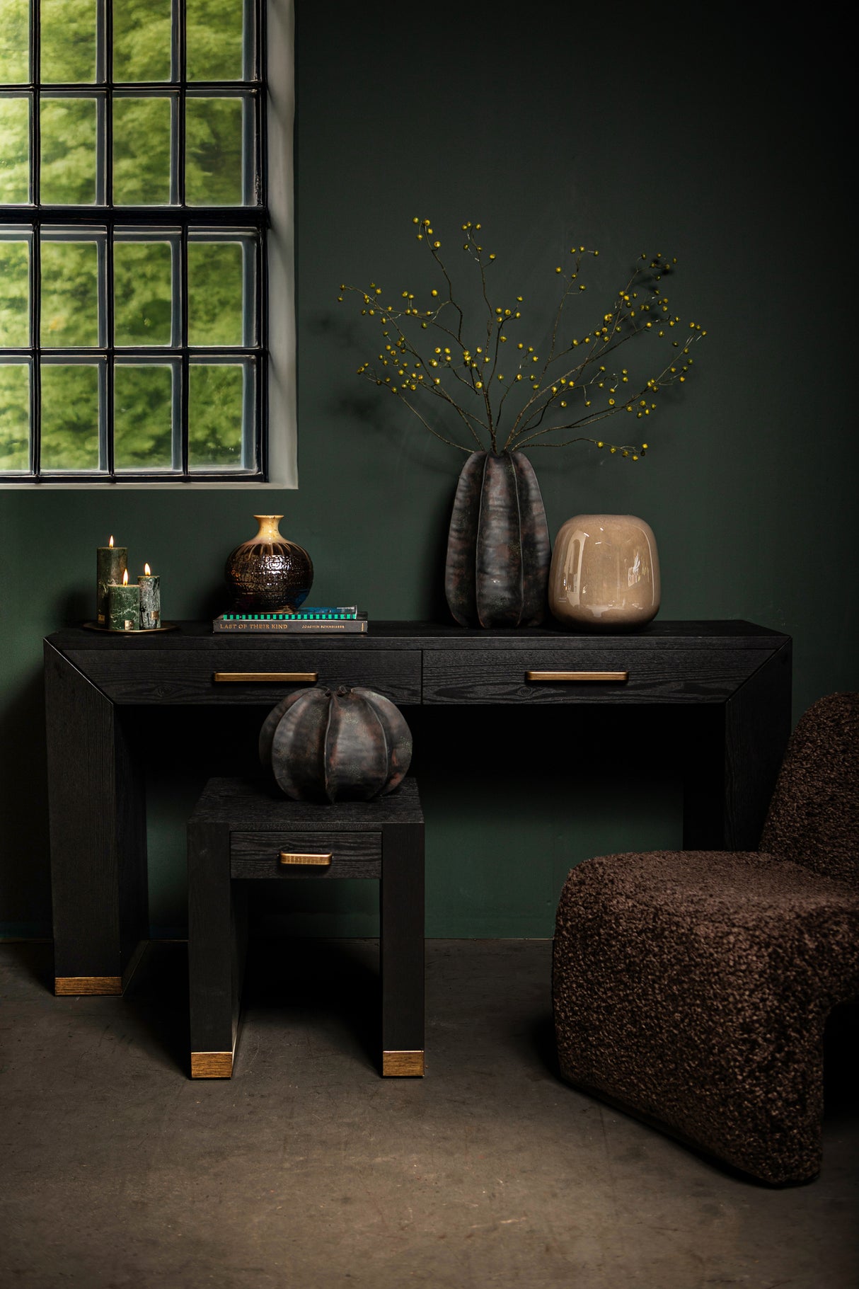 Nachttisch schwarz-Bronze, Beistelltisch mit Schublade, Höhe 50 cm