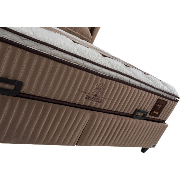 Gepolstertes Bett mit Matratze und Kopfteil, Bett braun mit Kopfteil, Breite 160 cm