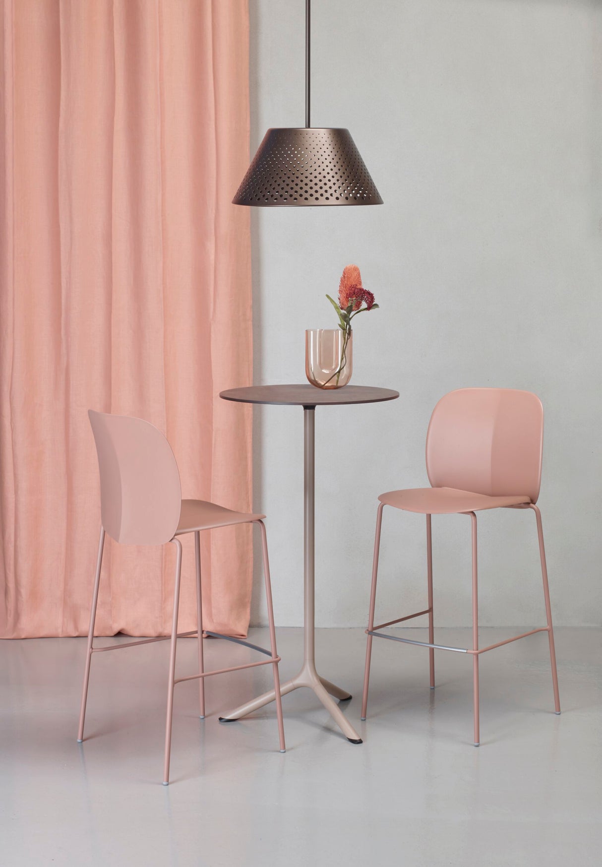 Barstuhl Farbe taupe-rosa Design Barstuhl Metall-Gestell, Sitzhöhe 65 cm