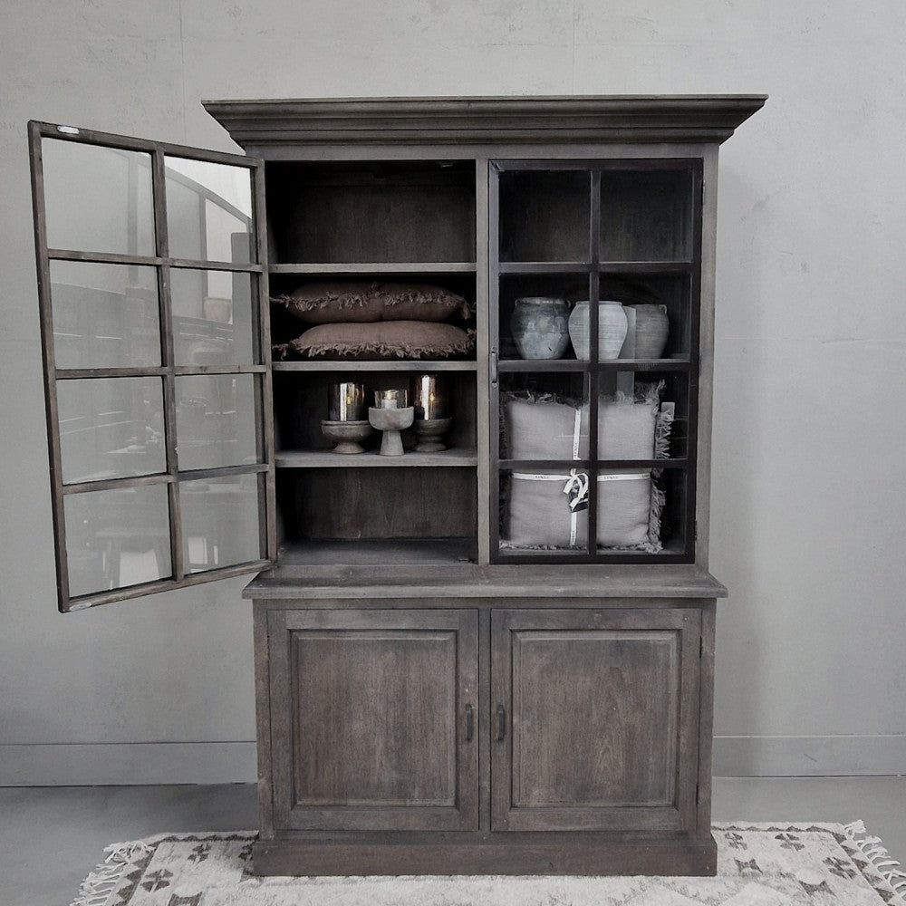Vitrine grau Altholz , Geschirrschrank rustikal Altholz, Breite 140 cm