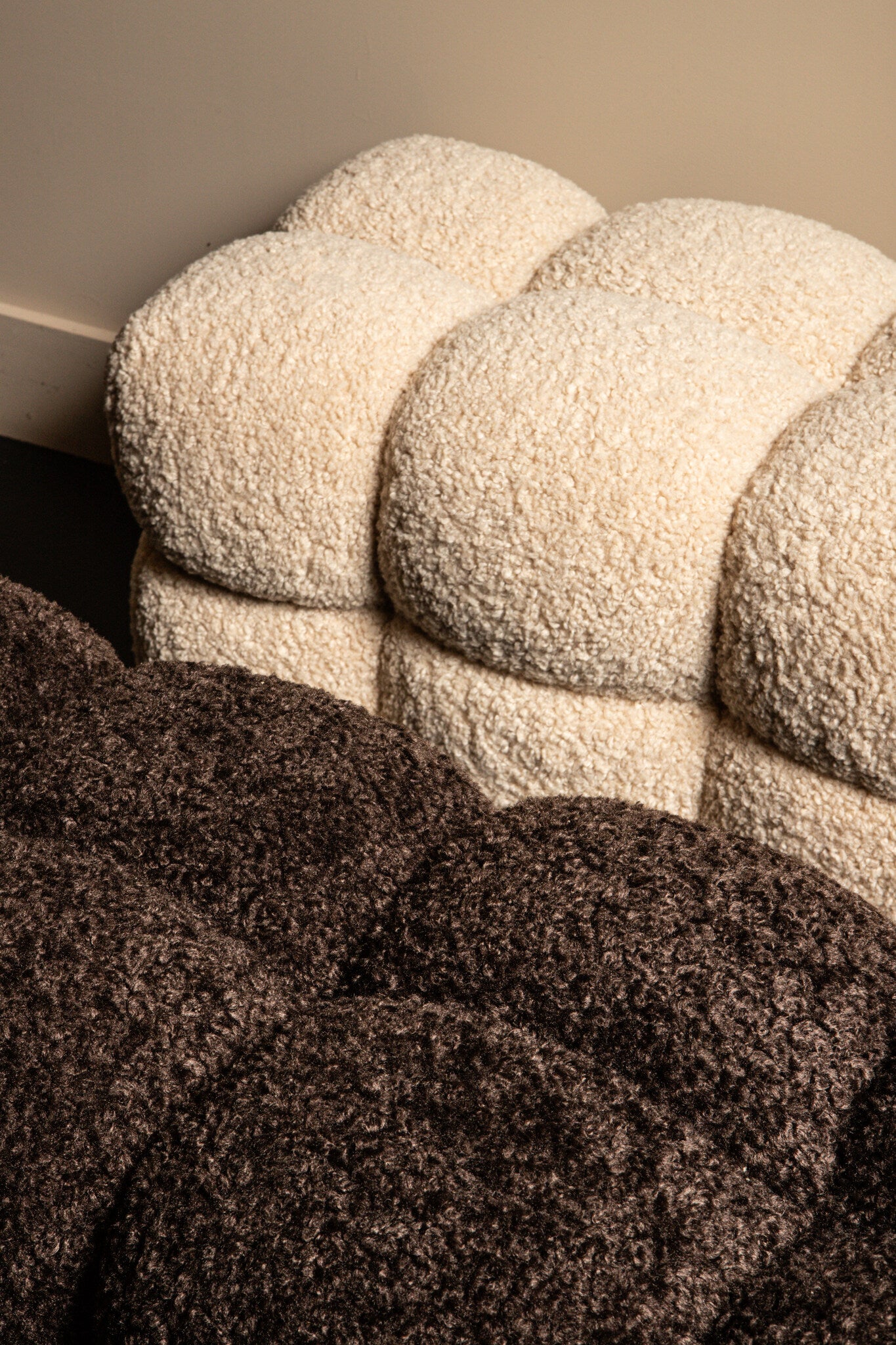 Sitzbank gepoltert Farbe creme, Sitzbank Textil creme, Länge 160 cm