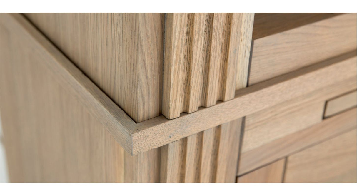 Bücherschrank Eiche mit Beleuchtung, Geschirrschrank Eiche Landhausstil, Schrank mit Beleuchtung Landhaus, Breite 318 cm