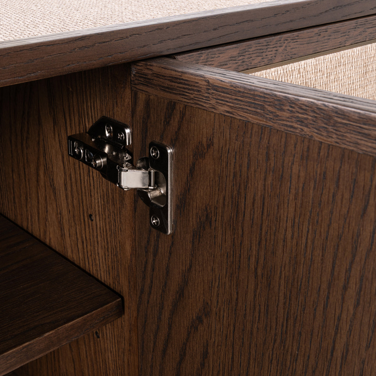 Fernsehschrank braun Textil-Bespannung, Eiche furniert, TV Schrank braun oval, Breite 190 cm