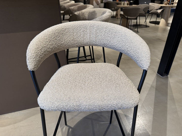 Barstuhl beige,  Barstuhl Metall-Gestell, Sitzhöhe 67 cm