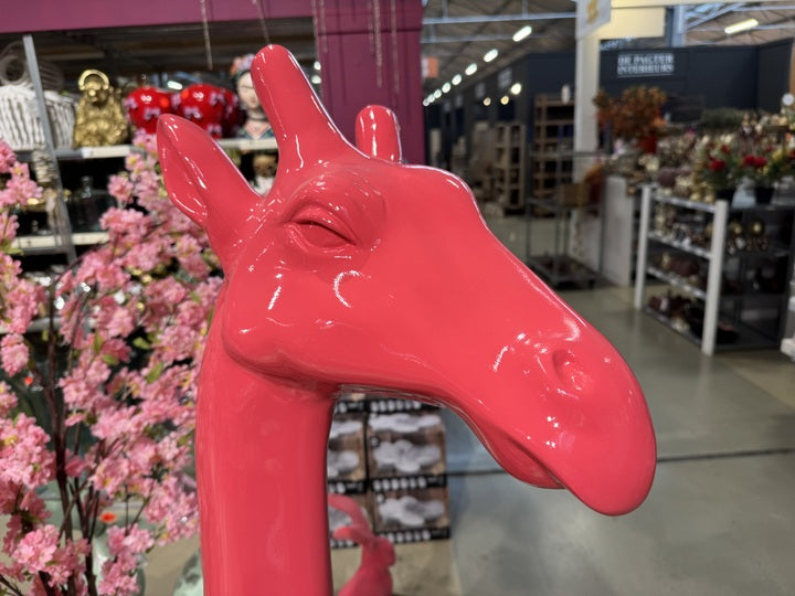 Giraffe lila, Deko-Giraffe lila, Höhe ca. 200 cm