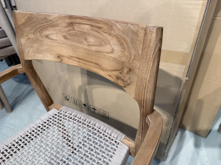Gartenstuhl mit Armlehne braun Naturholz, Stuhl mit Armlehne Holz Natur-braun