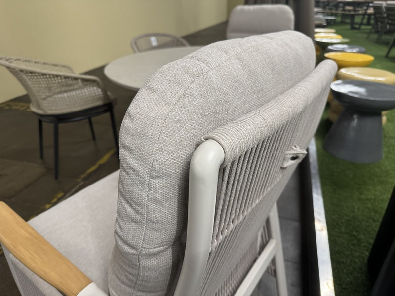 Gartensessel beige gepolstert