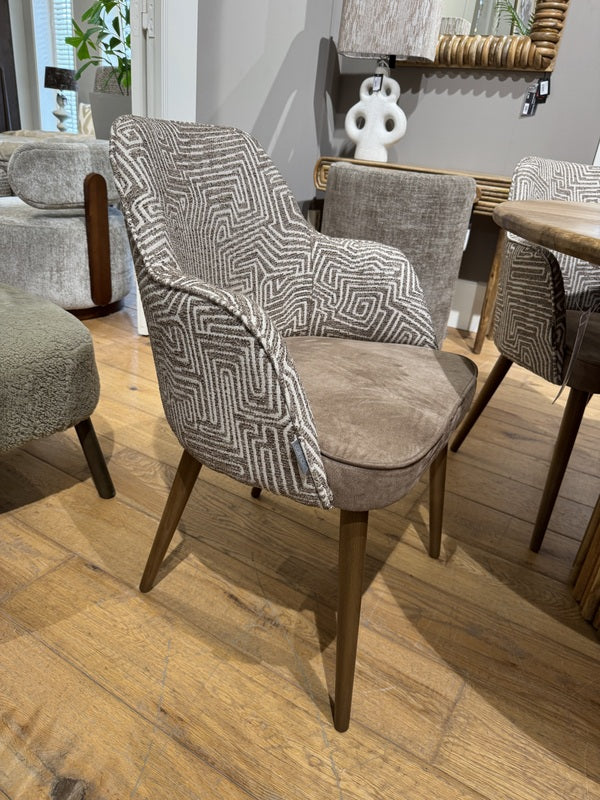 Stuhl taupe-braun