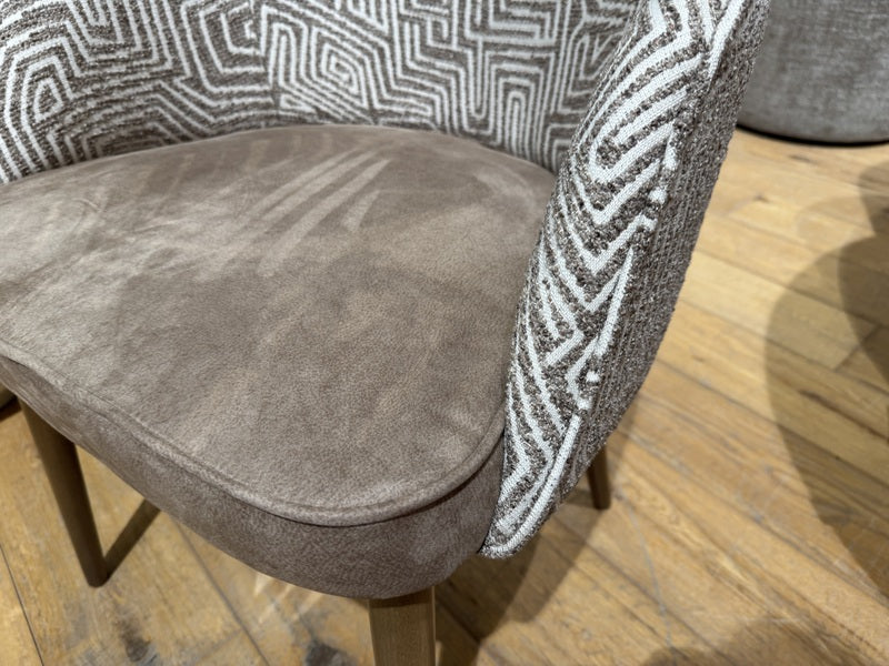 Stuhl taupe-braun
