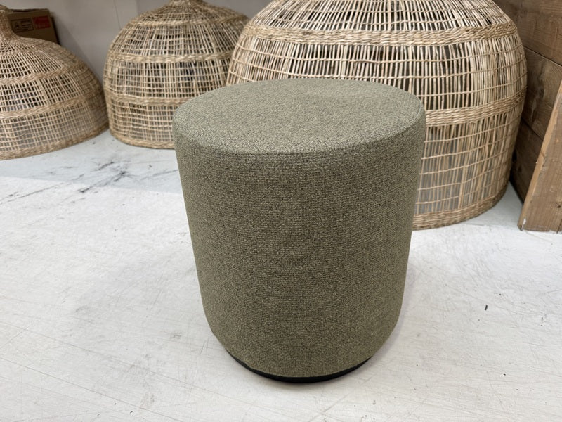 Hocker grün rund, runder Hocker gepolstert. Durchmesser 38 cm