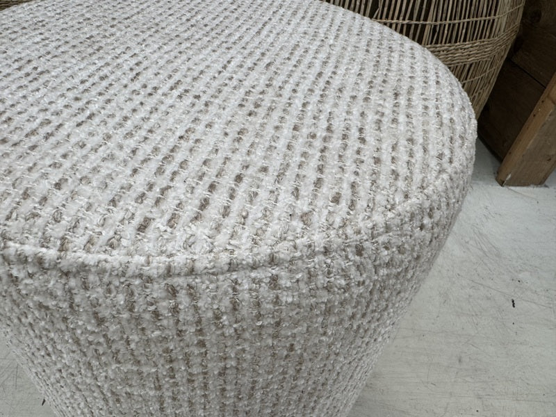 Hocker beige rund, runder Hocker gepolstert. Durchmesser 38 cm
