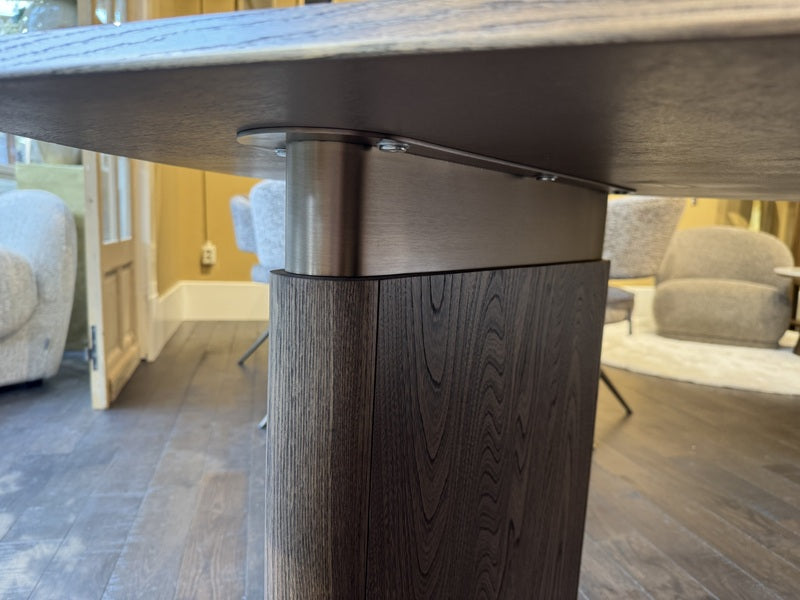 Schreibtisch braun Eiche furniert, Schreibtisch halbrund, Länge 189 cm
