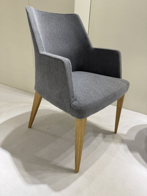 Stuhl blau Holzbeine Naturholz-Farbe, Esszimmerstuhl blau mit Armlehne
