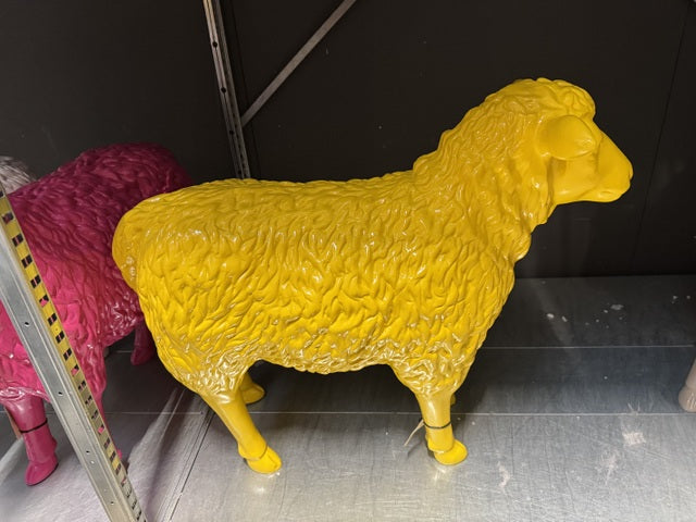 Schaf orange Skulptur, Deko-Schaf orange, Schaf Kunstobjekt, Höhe 60 cm