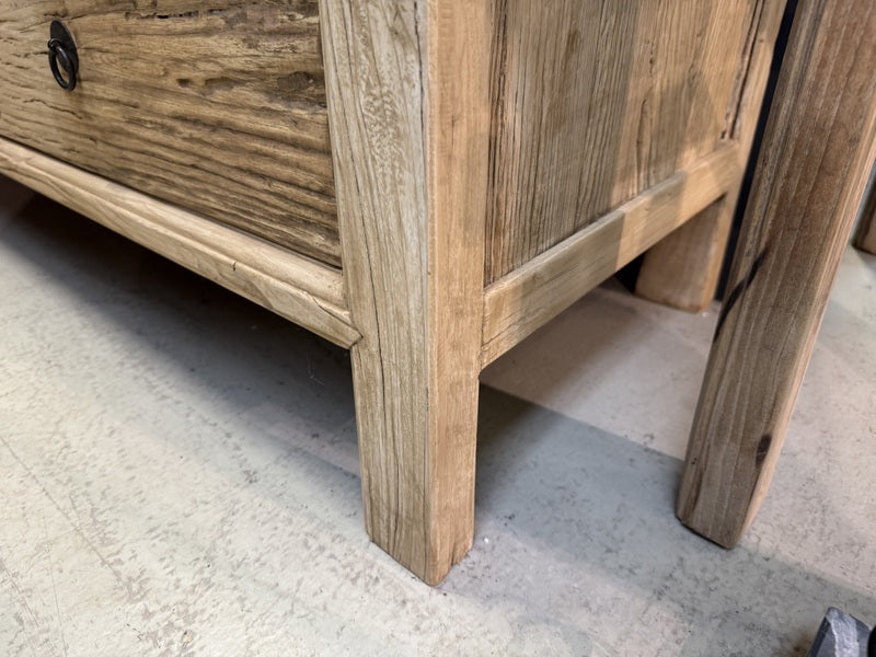 Altholz Sideboard Natur-grau, Anrichte mit Schubladen Altholz, Kommode Altholz, Breite 180 cm