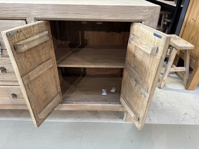 Sideboard Altholz Natur-grau, Anrichte mit Schubladen Altholz, Kommode Altholz, Breite 180 cm