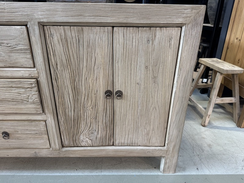 Sideboard Altholz Natur-grau, Anrichte mit Schubladen Altholz, Kommode Altholz, Breite 180 cm