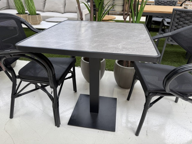 Bistrotisch schwarz-grau, Bistrotisch grau, Maße 70x70 cm