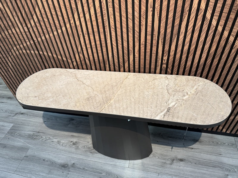 Konsole oval grau-braun Keramik-Metall, ovaler Wandtisch Keramik braun-grau, Länge 140 cm