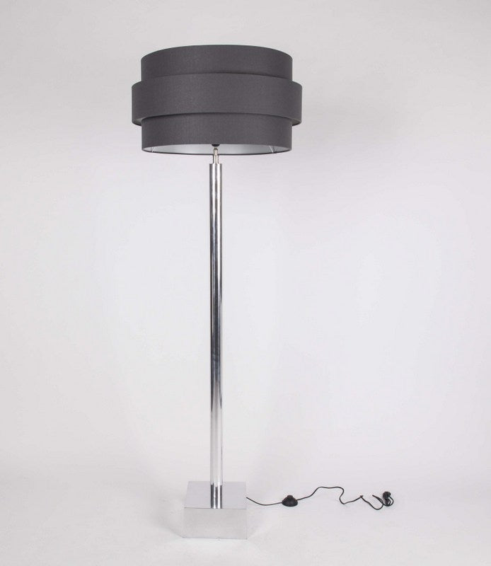 Lampenfuß für eine Stehlampe, Farbe Silber, Höhe 153 cm