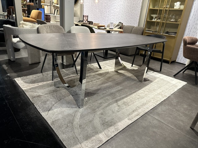 Esstisch oval, Tisch Silber-Gestell Tischplatte braun Eiche furniert, Länge 240 cm