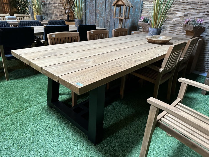 Gartentisch Esstisch Alt-Teakholz, Gartenesstisch Holz Teak, Massivholz Esstisch, Breite 270 cm