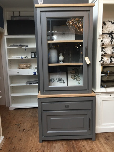 Vitrinenschrank grau, Geschirrschrank grau, Vitrine grau Landhausstil, Breite 95 cm