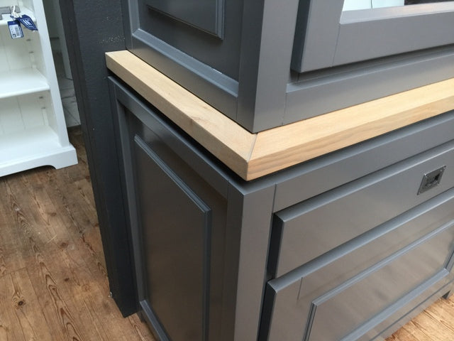 Vitrinenschrank grau, Geschirrschrank grau, Vitrine grau Landhausstil, Breite 95 cm