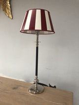 Tischlampe schwarz-Silber, Tischleuchte mit Lampenschirm weiß-rot, Höhe 65 cm