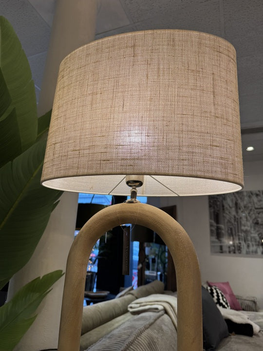 Stehlampe Holz mit Lampenschirm, Tischleuchte Naturholz mit Lampenschirm taupe, Höhe 175 cm