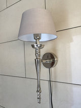 Wandlampe silber mit Lampenschirm grau-taupe, Wandleuchte verchromt Landhaus Lampenschirm grau