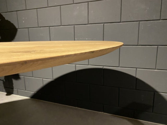 Ovaler Tisch mit Metallgestell, Esstisch oval, Tisch oval Eiche massiv Tischplatte,  Breite 200 cm