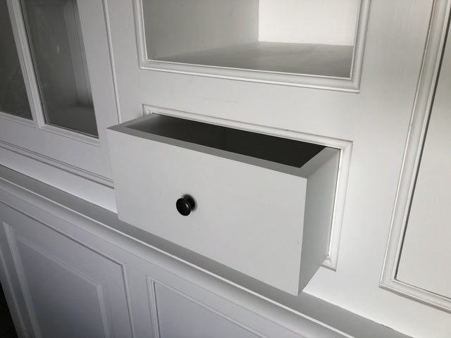 Vitrinenschrank weiß, Geschirrschrank grau Landhausstil, Vitrine weiß Landhaus, Buffetschrank weiß,  Breite 190 cm