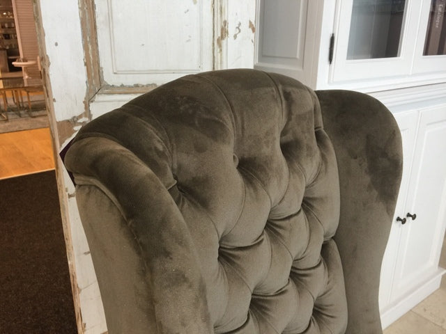 Stuhl braun gepolstert in verschiedenen Farben, Stuhl mit Ring, Stuhl chesterfield