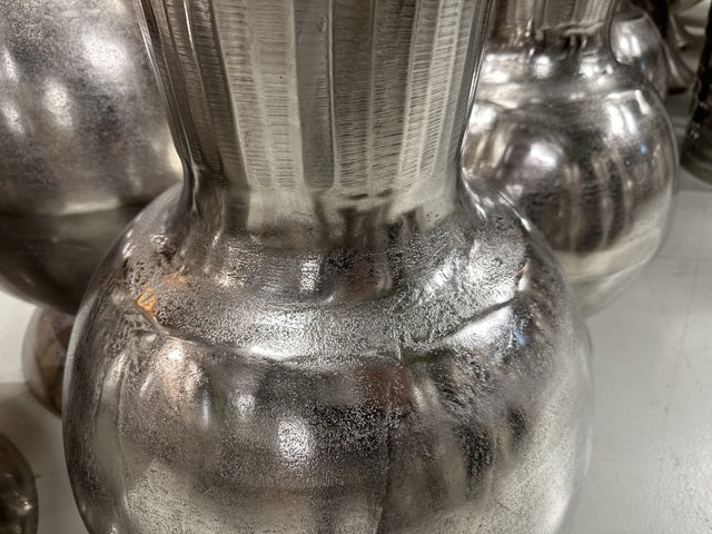 Bodenvase Silber, Bodenvase Metall groß, Vase Silber, Höhe 120 cm