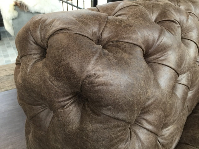 Chesterfield Sofa braun, Sofa braun Chesterfield, Breite 258 cm