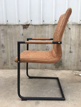 Schwingstuhl cognac, Stuhl cognac, Industriedesign Stuhl cognac, Freischwinger cognac