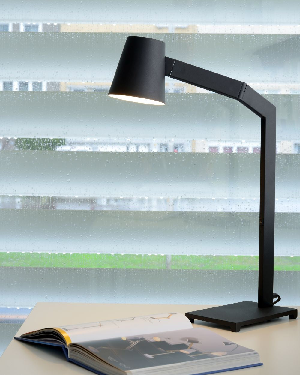 Tischleuchte schwarz , Tischlampe schwarz, Büroleuchte schwarz modern