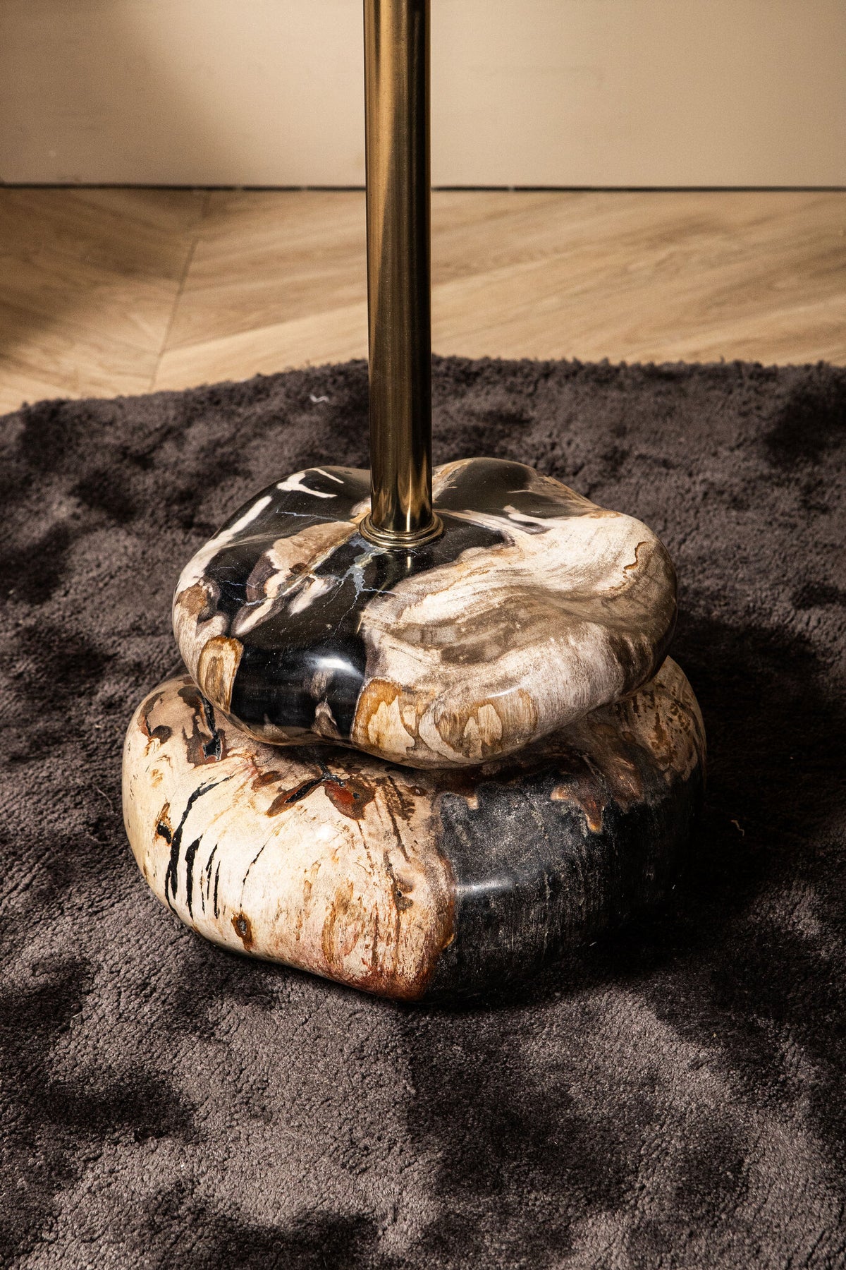 Beistelltisch rund Gold-schwarz, runder Beistelltisch, Höhe 62 cm
