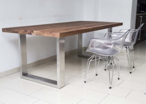 Esstisch Eiche massiv , Tisch Gestell silber Metall, Maße 260 x 100 cm 